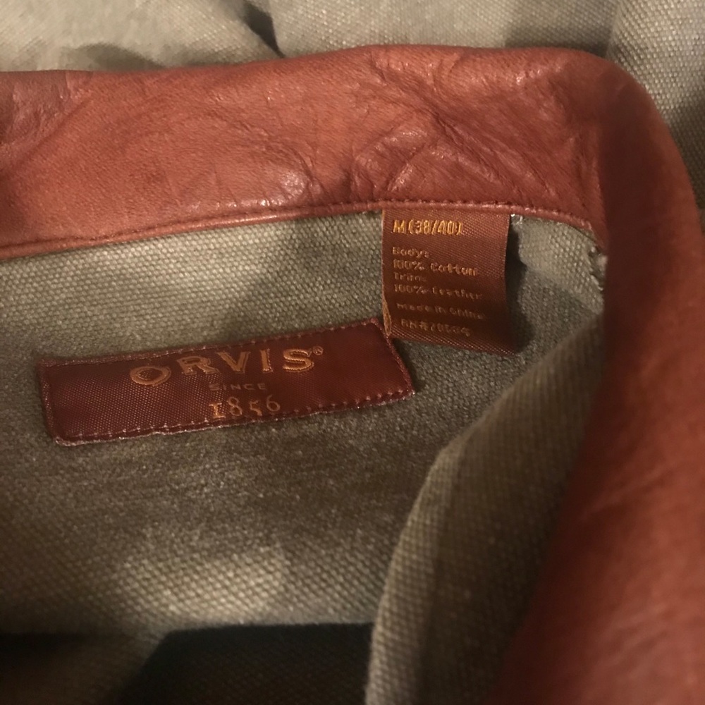 Orvis Olive Canvas Field Jacket with Brown Collar - Picture 3 of 4